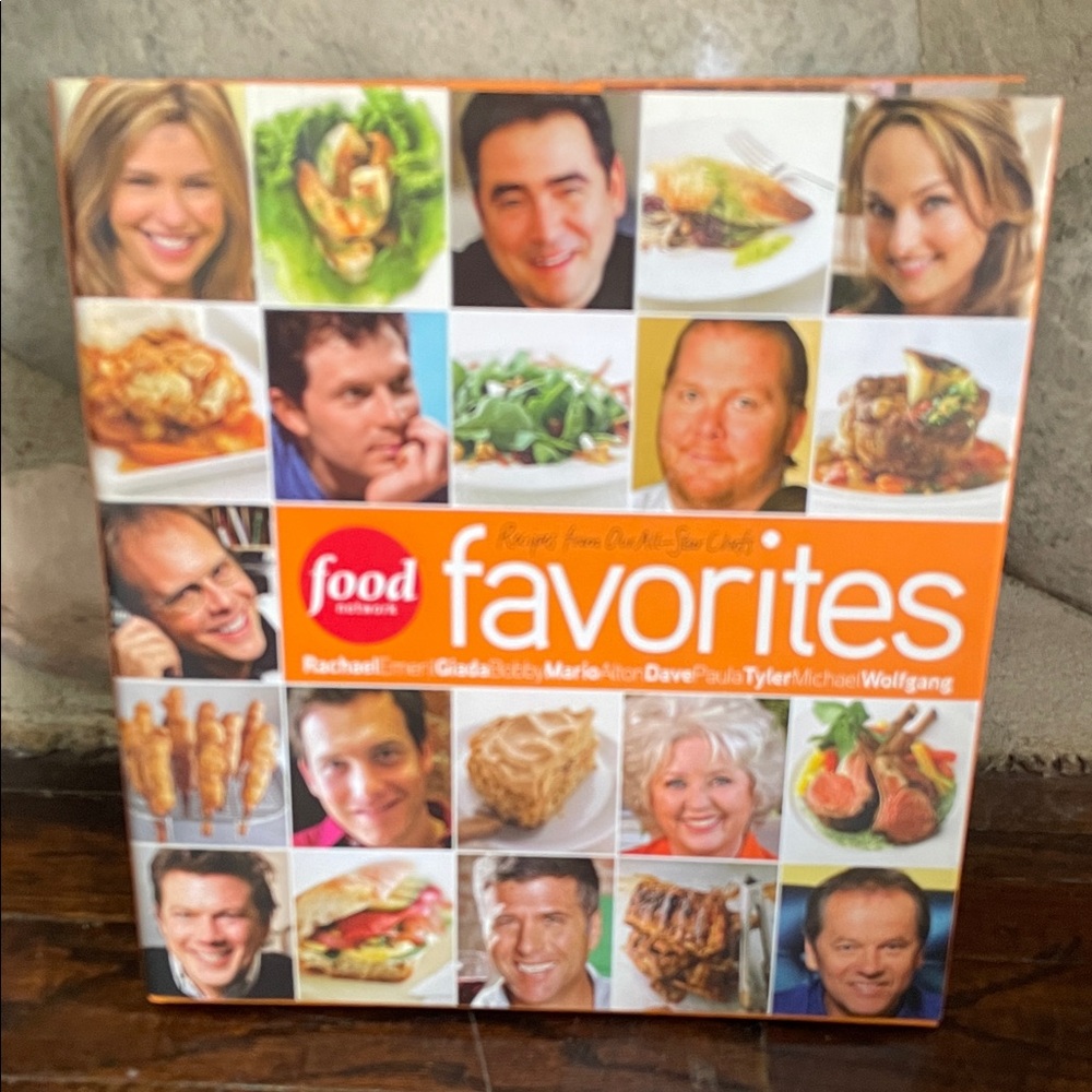 Food Network Favorites Cookbook
